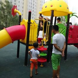 小型儿童乐园设备